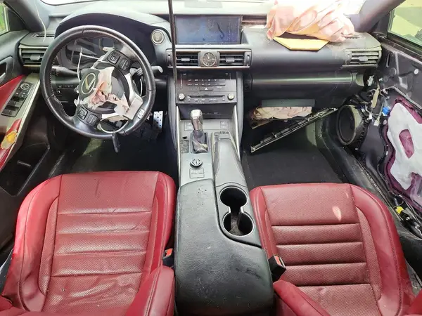JTHBA1D26J5078289 2018 LEXUS IS - Image 8