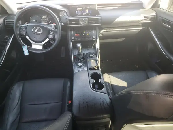 JTHBA1D26J5080351 2018 LEXUS IS - Image 8
