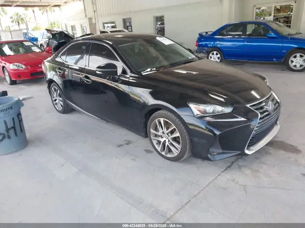 JTHBA1D26K5091299 2019 LEXUS IS - Image 1