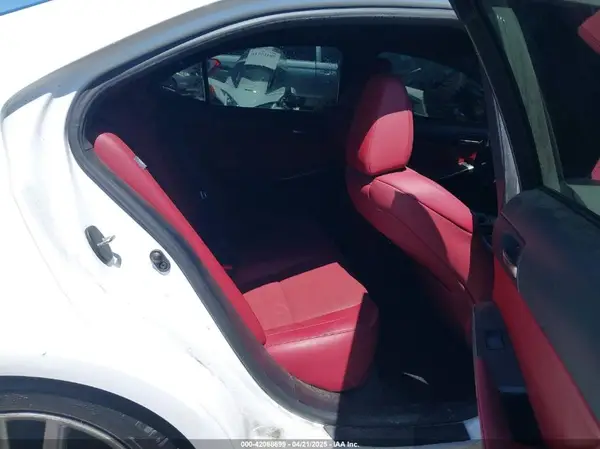 JTHBA1D26K5093781 2019 LEXUS IS - Image 8