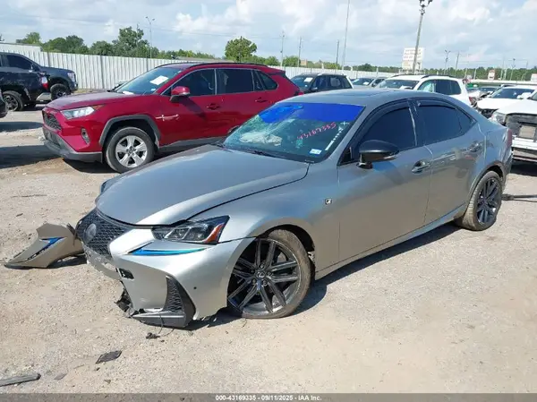 JTHBA1D26K5097958 2019 LEXUS IS - Image 2