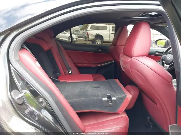JTHBA1D26K5099628 2019 LEXUS IS - Image 8