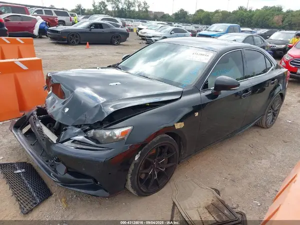 JTHBA1D27G5001441 2016 LEXUS IS - Image 2