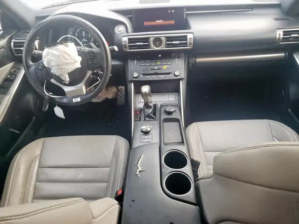 JTHBA1D27G5005604 2016 LEXUS IS - Image 8