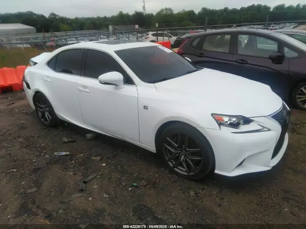 JTHBA1D27G5006915 2016 LEXUS IS - Image 1