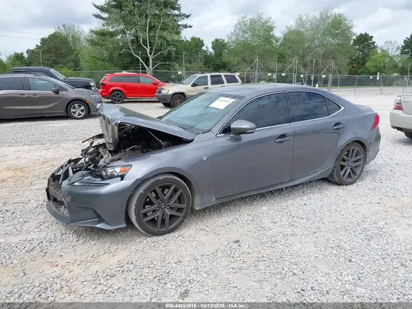 JTHBA1D27G5008003 2016 LEXUS IS - Image 2