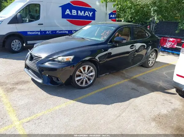 JTHBA1D27G5010348 2016 LEXUS IS - Image 2