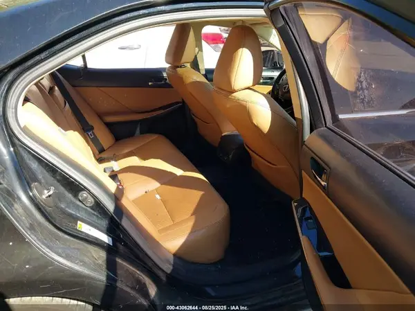 JTHBA1D27G5010348 2016 LEXUS IS - Image 8