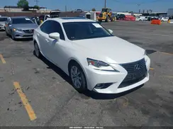 JTHBA1D27G5011404 2016 LEXUS IS