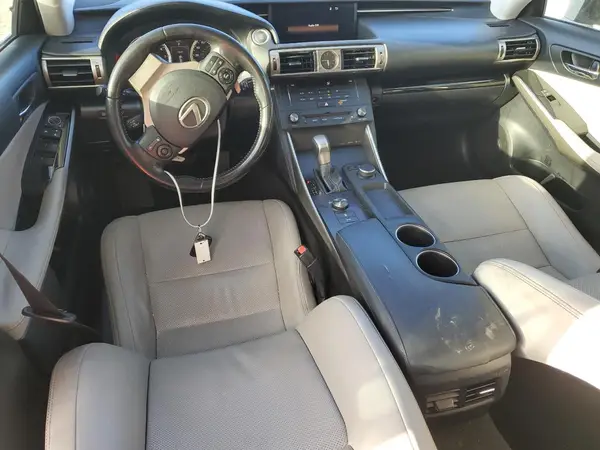 JTHBA1D27G5011502 2016 LEXUS IS - Image 8