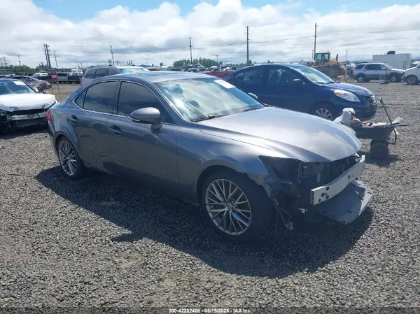 JTHBA1D27G5014111 2016 LEXUS IS - Image 1