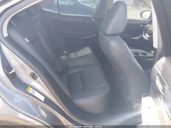 JTHBA1D27G5014111 2016 LEXUS IS - Image 8