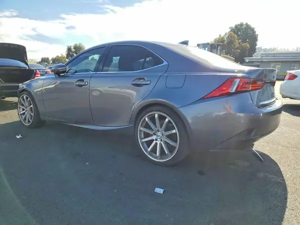 JTHBA1D27G5016764 2016 LEXUS IS - Image 2