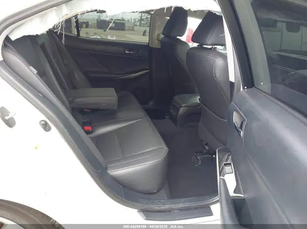 JTHBA1D27G5017316 2016 LEXUS IS - Image 8