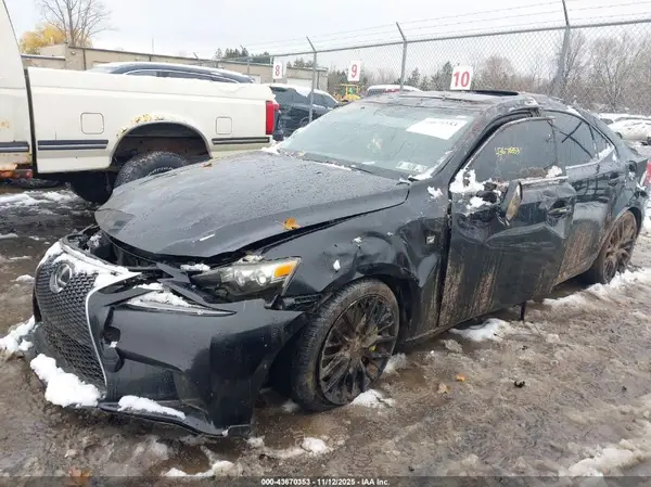 JTHBA1D27G5017364 2016 LEXUS IS - Image 2
