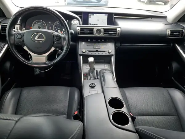 JTHBA1D27G5020894 2016 LEXUS IS - Image 8