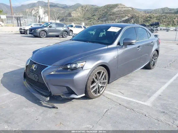 JTHBA1D27G5023567 2016 LEXUS IS - Image 2