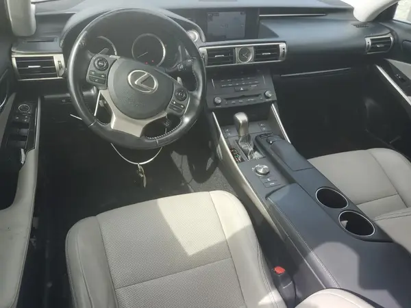 JTHBA1D27G5030678 2016 LEXUS IS - Image 8