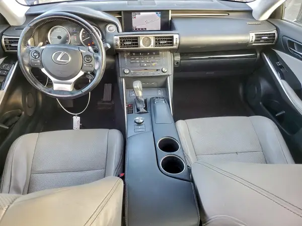 JTHBA1D27G5033094 2016 LEXUS IS - Image 8