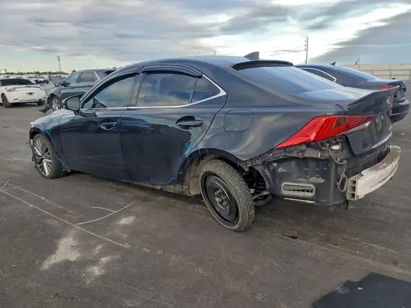 JTHBA1D27H5040158 2017 LEXUS IS - Image 2
