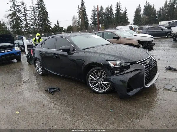 JTHBA1D27H5040368 2017 LEXUS IS - Image 1