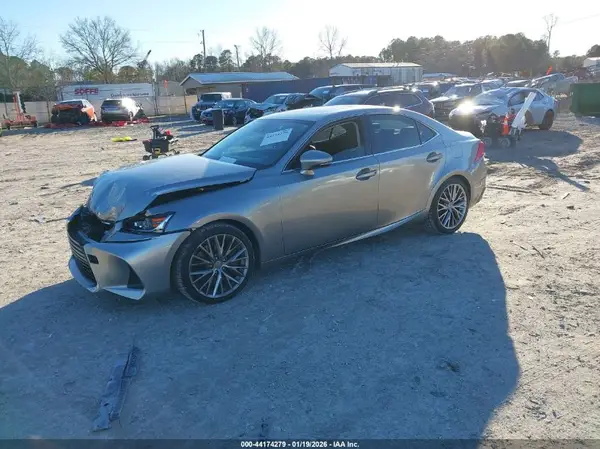 JTHBA1D27H5042802 2017 LEXUS IS - Image 2