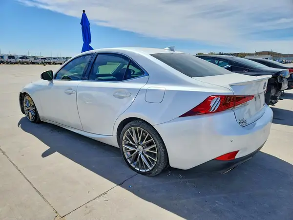 JTHBA1D27H5046820 2017 LEXUS IS - Image 2