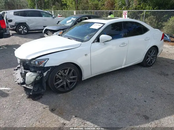 JTHBA1D27H5047868 2017 LEXUS IS - Image 2