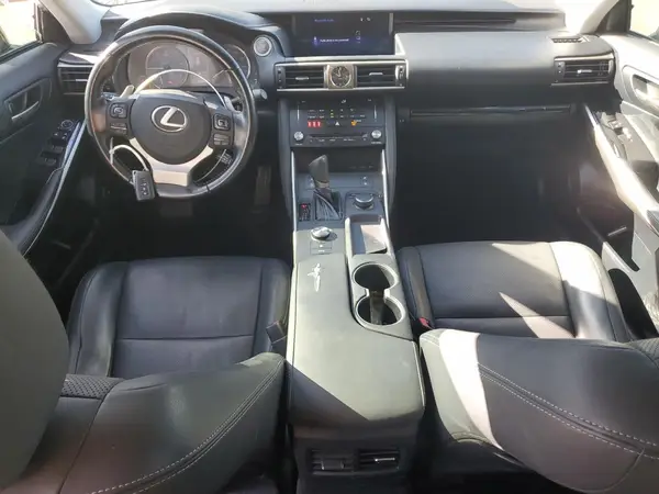 JTHBA1D27H5048485 2017 LEXUS IS - Image 8