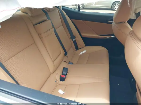 JTHBA1D27H5055310 2017 LEXUS IS - Image 8