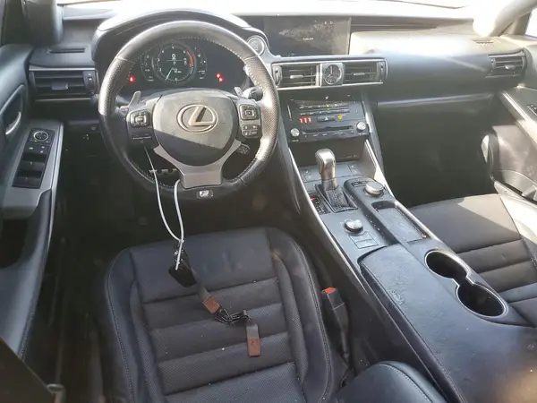 JTHBA1D27H5058188 2017 LEXUS IS - Image 8
