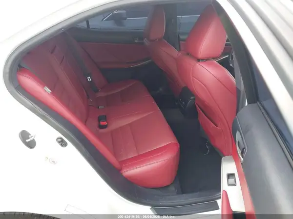 JTHBA1D27H5060250 2017 LEXUS IS - Image 8