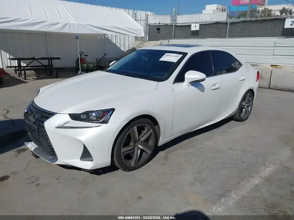 JTHBA1D27J5066460 2018 LEXUS IS - Image 2