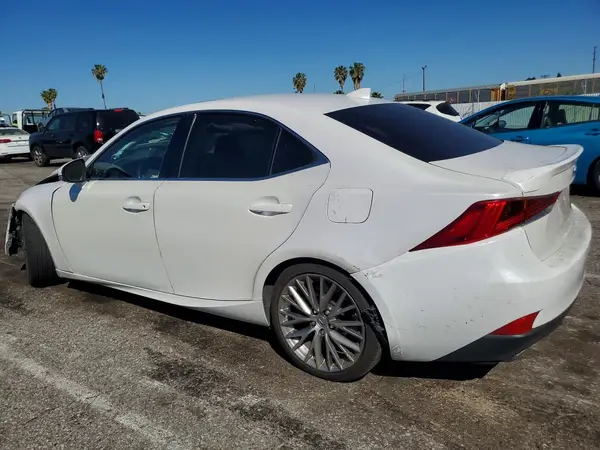 JTHBA1D27J5067107 2018 LEXUS IS - Image 2