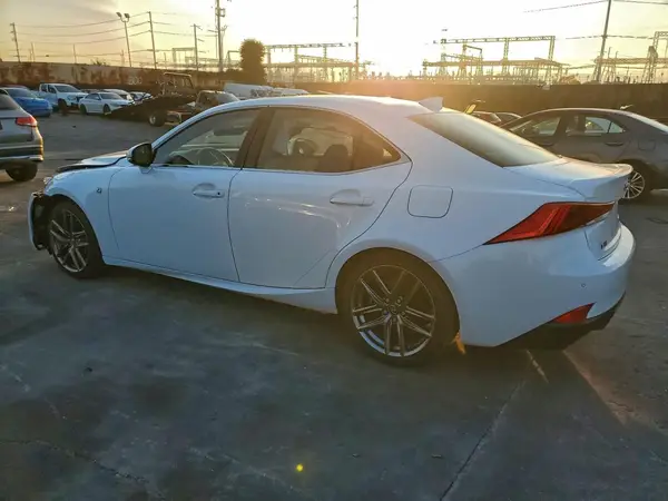 JTHBA1D27J5072369 2018 LEXUS IS - Image 2