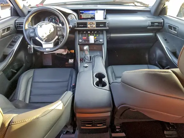 JTHBA1D27J5072369 2018 LEXUS IS - Image 8