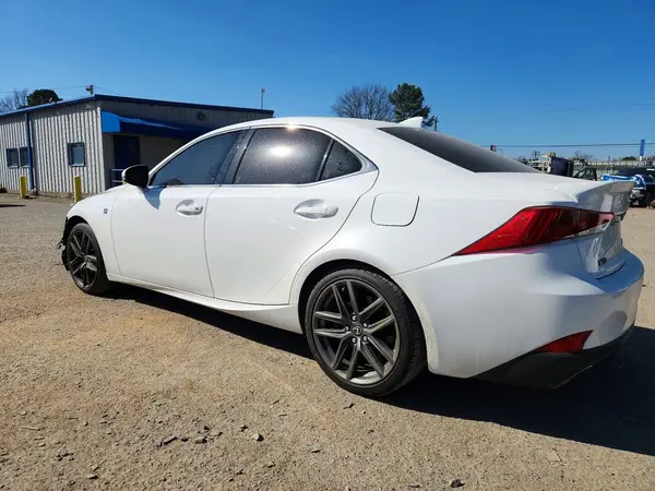 JTHBA1D27J5078043 2018 LEXUS IS - Image 2