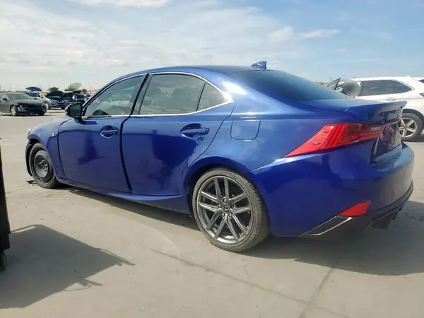 JTHBA1D27J5083680 2018 LEXUS IS - Image 2
