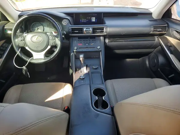 JTHBA1D27K5084118 2019 LEXUS IS - Image 8