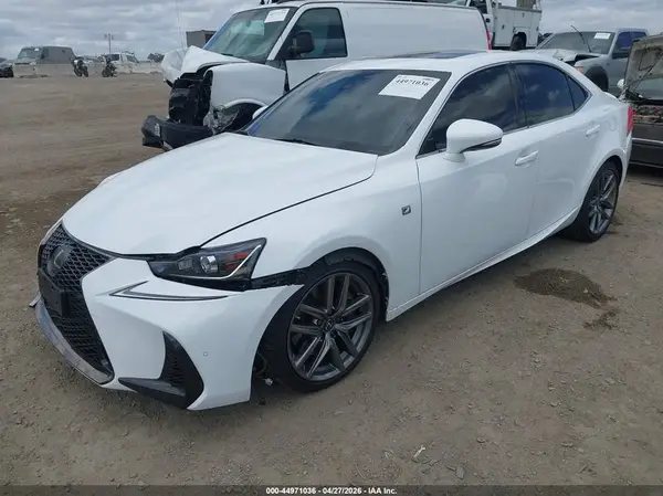 JTHBA1D27K5091411 2019 LEXUS IS - Image 2