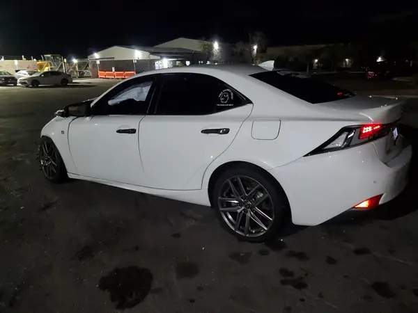 JTHBA1D27K5096558 2019 LEXUS IS - Image 2