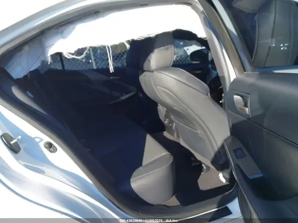 JTHBA1D27K5100933 2019 LEXUS IS - Image 8