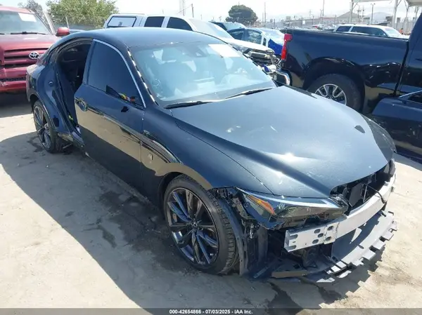 JTHBA1D27S5133320 2025 LEXUS IS - Image 1