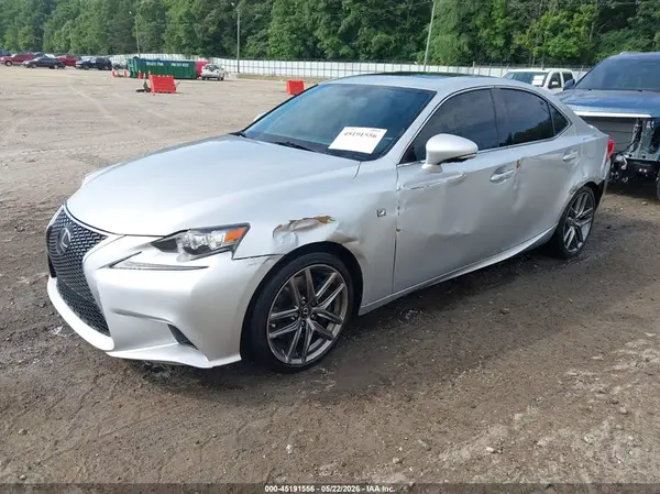 JTHBA1D28G5002033 2016 LEXUS IS - Image 2