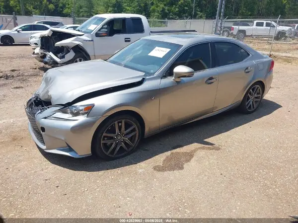 JTHBA1D28G5002114 2016 LEXUS IS - Image 2