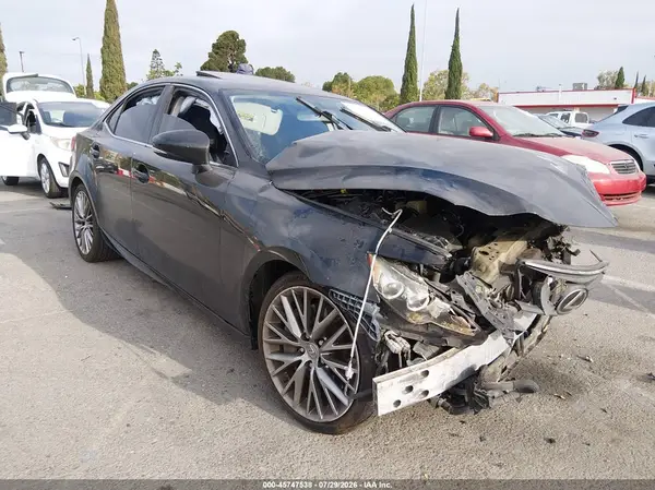 JTHBA1D28G5003652 2016 LEXUS IS - Image 1