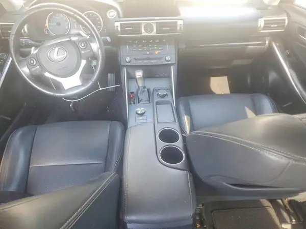 JTHBA1D28G5004705 2016 LEXUS IS - Image 8