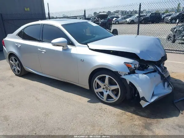 JTHBA1D28G5004980 2016 LEXUS IS - Image 1