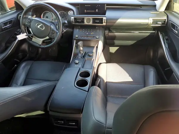 JTHBA1D28G5010004 2016 LEXUS IS - Image 8
