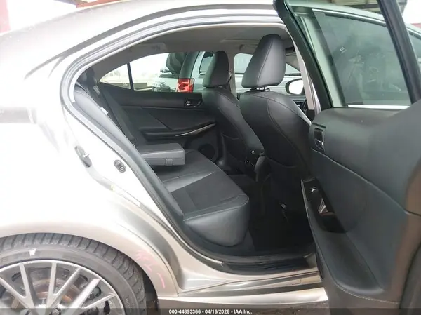 JTHBA1D28G5016675 2016 LEXUS IS - Image 8